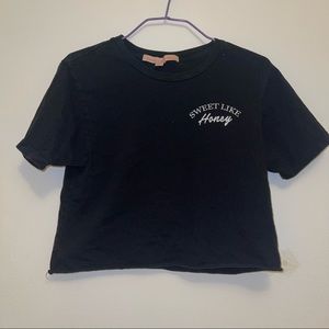 Raw hem cropped graphic tee